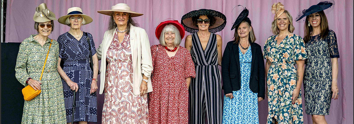 Image for Off to a stylish start – Plumpton opens new National Hunt season with Ladies Day 