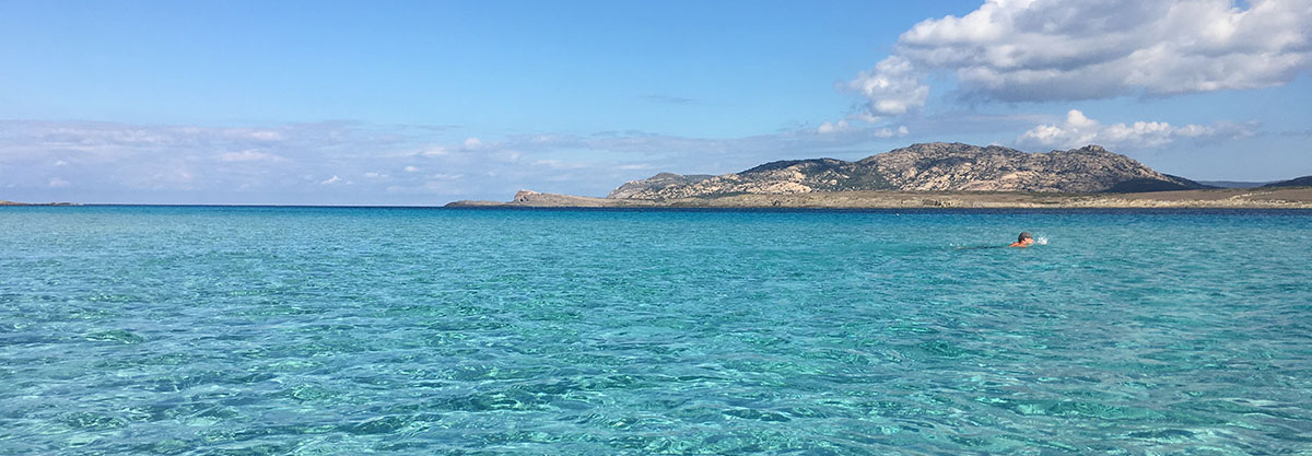 Image for Overcome travel anxiety with these five healthy expert tips