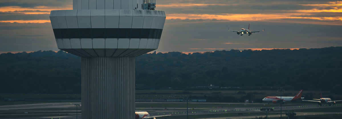 Image for Sevenoaks Council Airs Concerns About Gatwick Expansion