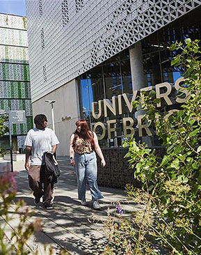 Image for New Scholarships Open Doors For Aspiring Business Students