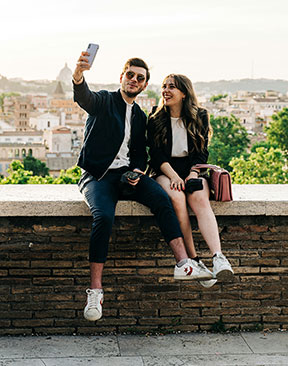 Image for Experts Reveal 'How To Take The Perfect Pictures With No Editing'