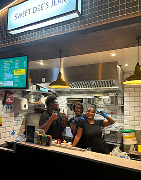 Discover London's Iconic Markets & Street Food